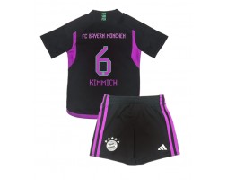 Bayern Munich Joshua Kimmich #6 Bortaställ Barn 2023-24 Kortärmad (+ Korta byxor)